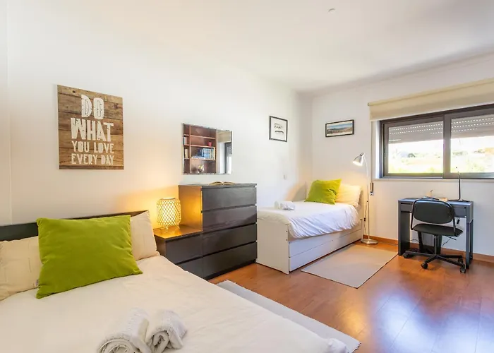 Concha Mar Com Vista Sobre A Baia * Sao Martinho do Porto